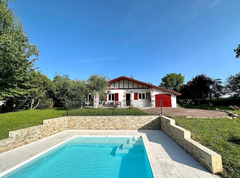 Maison Avec Piscine Caro  Exterior foto